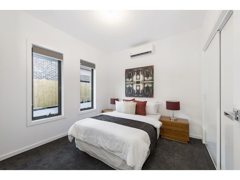 1/80 View Street, Glenroy VIC 3046