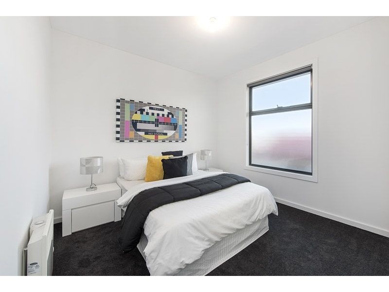 1/80 View Street, Glenroy VIC 3046