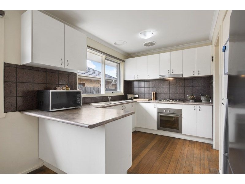32 Sadie Street, Glenroy VIC 3046