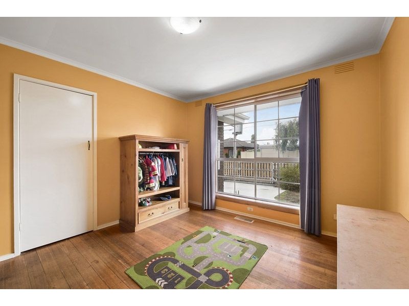 32 Sadie Street, Glenroy VIC 3046