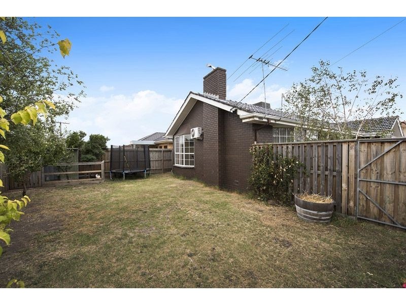 32 Sadie Street, Glenroy VIC 3046