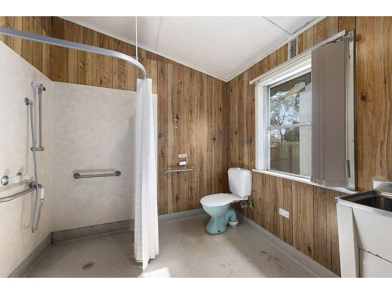 35 Salisbury Street, Glenroy VIC 3046