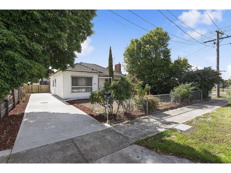 35 Salisbury Street, Glenroy VIC 3046