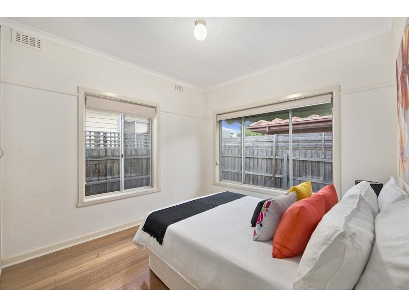 16 William Street, Glenroy VIC 3046