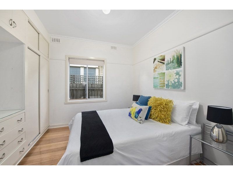 16 William Street, Glenroy VIC 3046