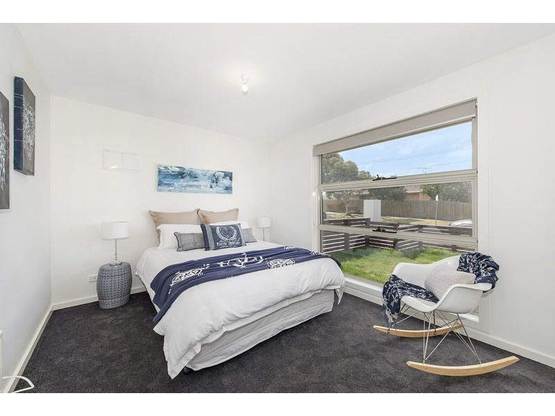 2/33 William Street, Glenroy VIC 3046