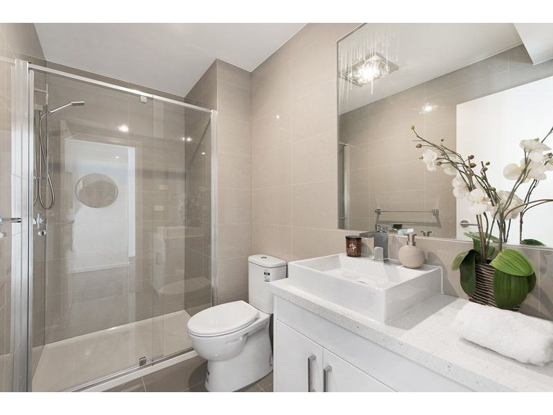 2/33 William Street, Glenroy VIC 3046