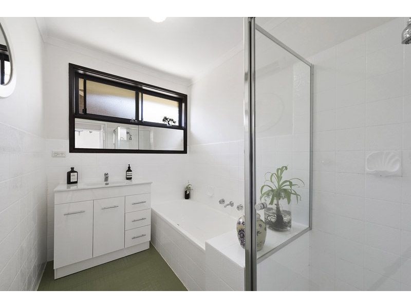 1/98 Plumpton Avenue, Glenroy VIC 3046