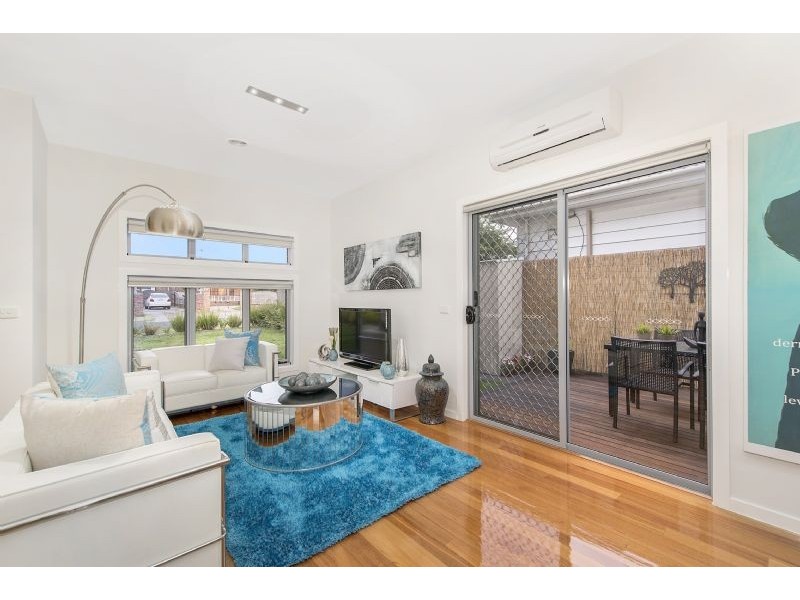 1/30 Langton Street, Glenroy VIC 3046