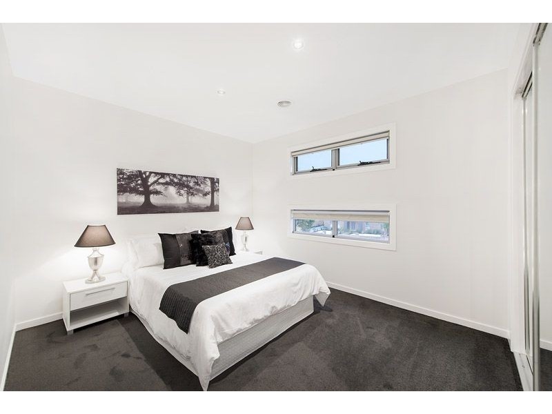 1/30 Langton Street, Glenroy VIC 3046