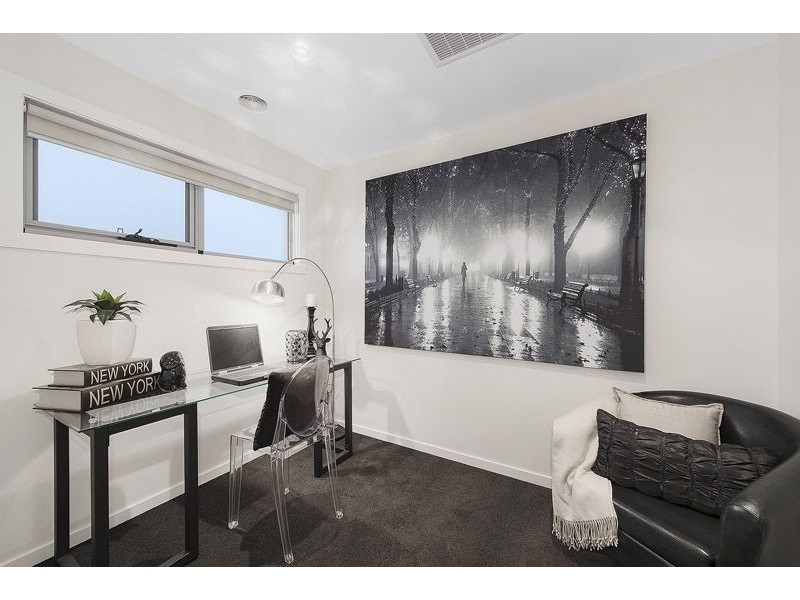 1/30 Langton Street, Glenroy VIC 3046