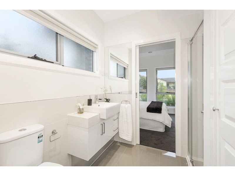 1/30 Langton Street, Glenroy VIC 3046