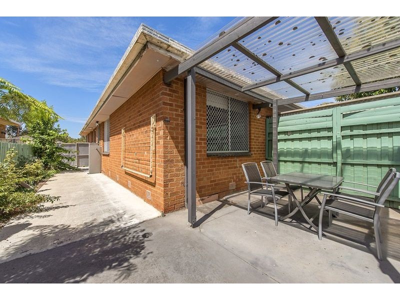 4/2 Battersea Street, Hadfield VIC 3046