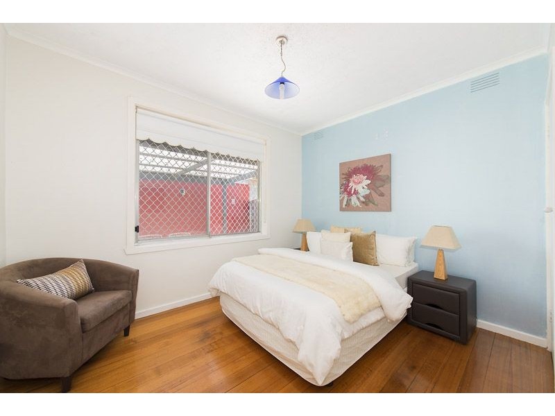 4/2 Battersea Street, Hadfield VIC 3046