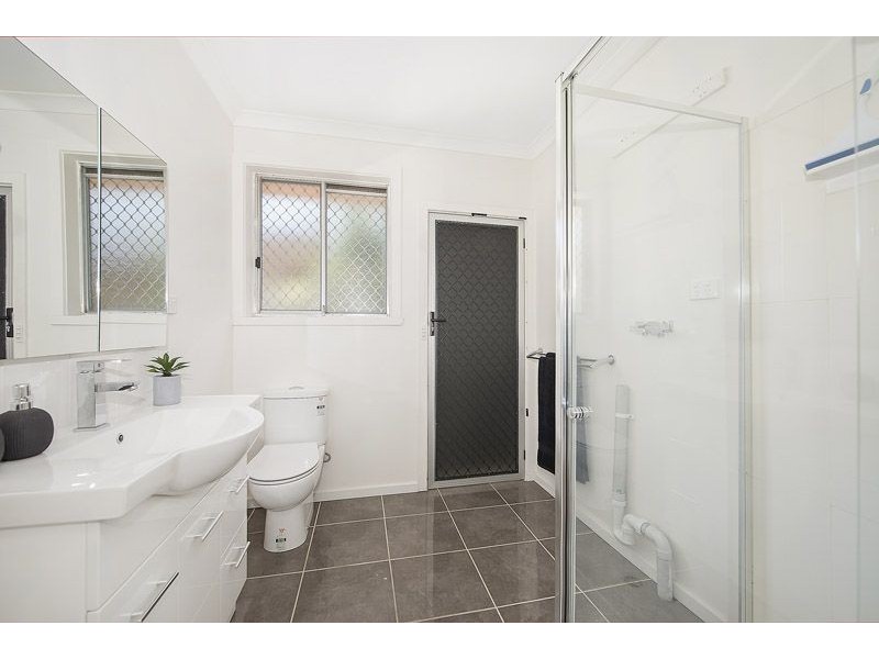 4/2 Battersea Street, Hadfield VIC 3046