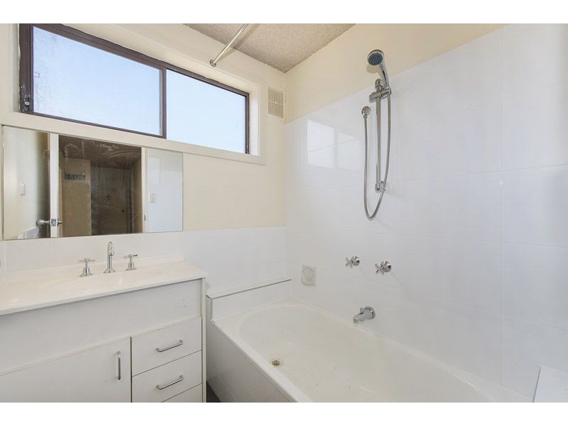 1/1 Middle Street, Hadfield VIC 3046