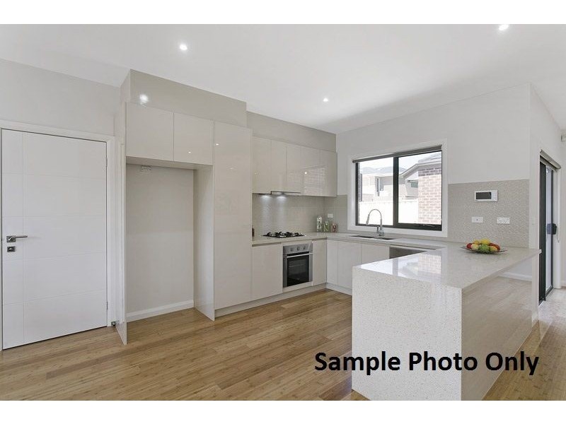 1-3/47 Leonard Avenue, Glenroy VIC 3046
