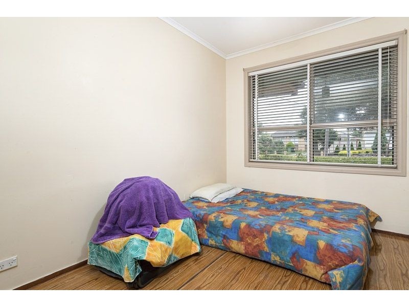 22 Pyalong Crescent, Dallas VIC 3047