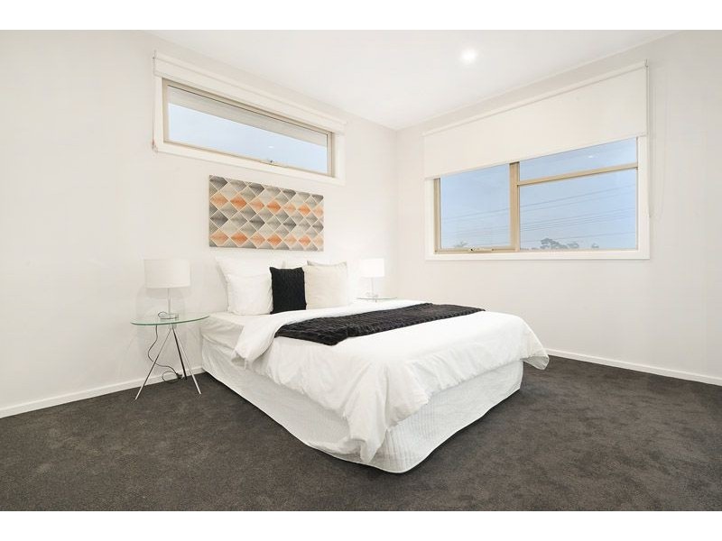 2/74 Belair Avenue, Glenroy VIC 3046