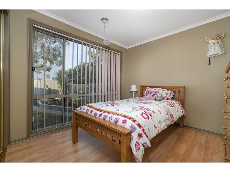 62 Dowding Close, Fawkner VIC 3060