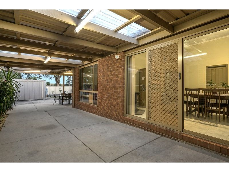 62 Dowding Close, Fawkner VIC 3060