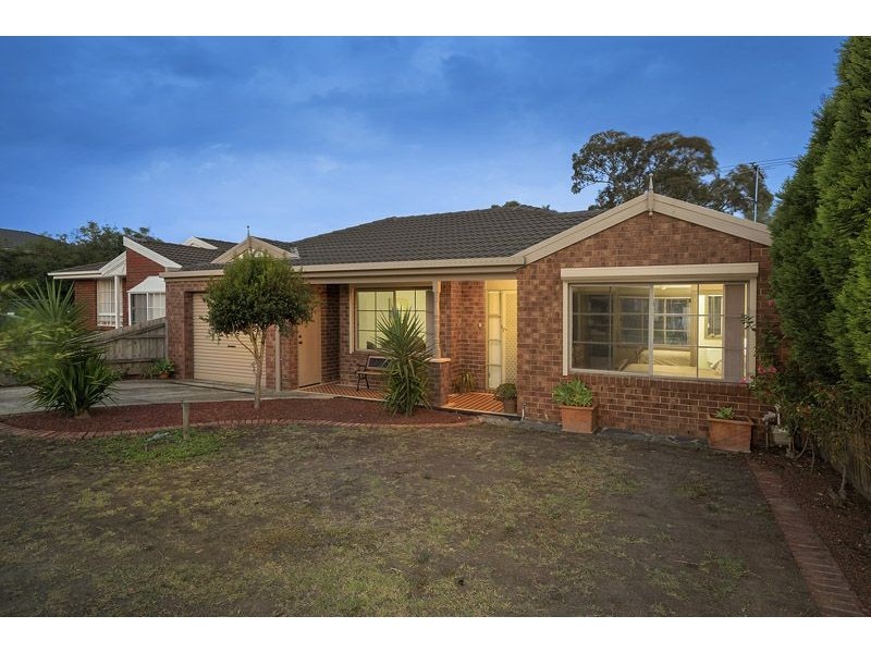 62 Dowding Close, Fawkner VIC 3060
