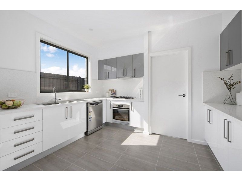 4/30-32 Grandview Street, Glenroy VIC 3046