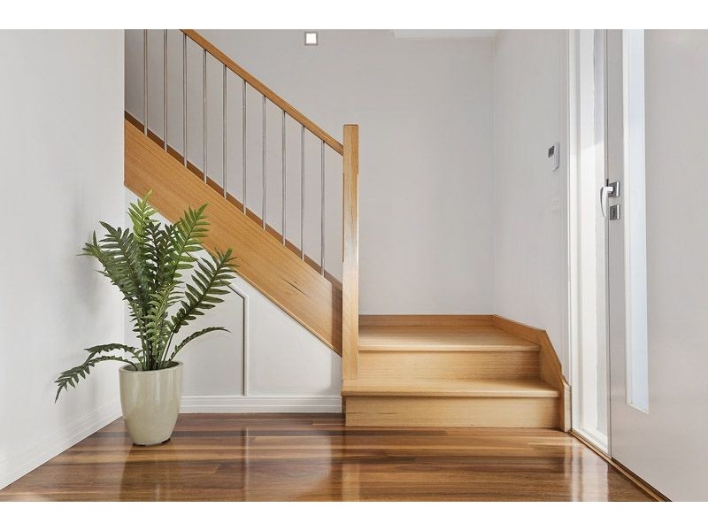 14 Summit Avenue, Oak Park VIC 3046