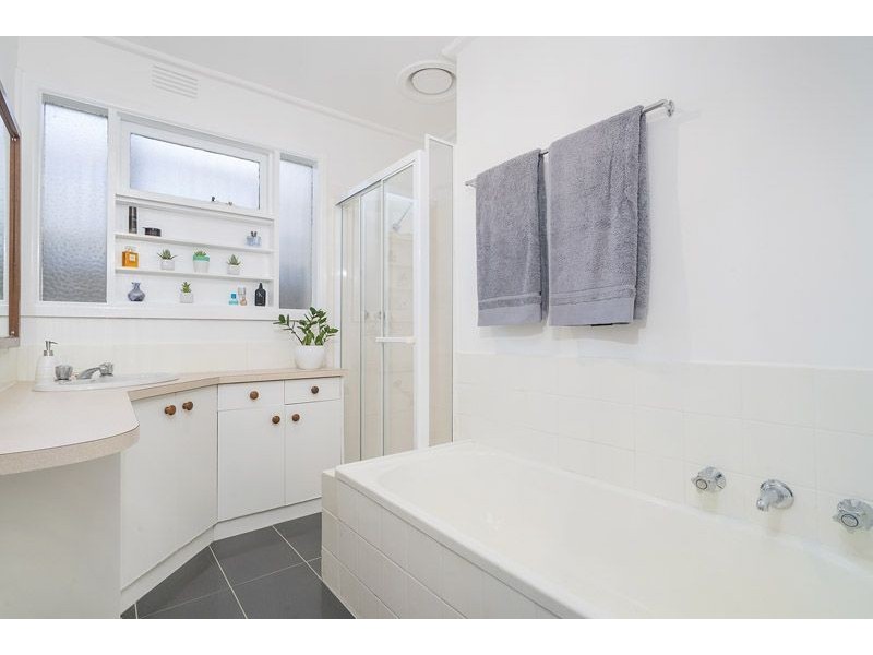 46 Moonee Boulevard, Glenroy VIC 3046