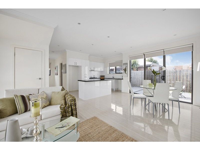 2/38 Maude Avenue, Glenroy VIC 3046