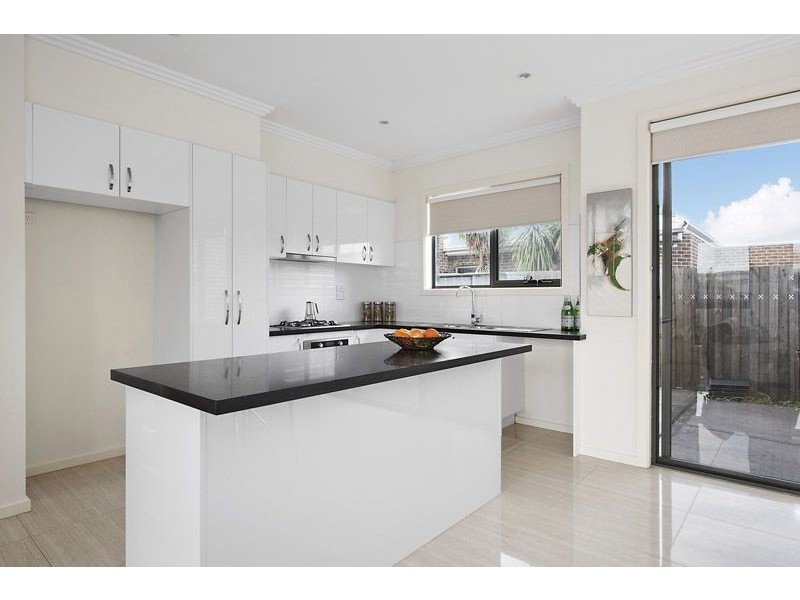 2/38 Maude Avenue, Glenroy VIC 3046