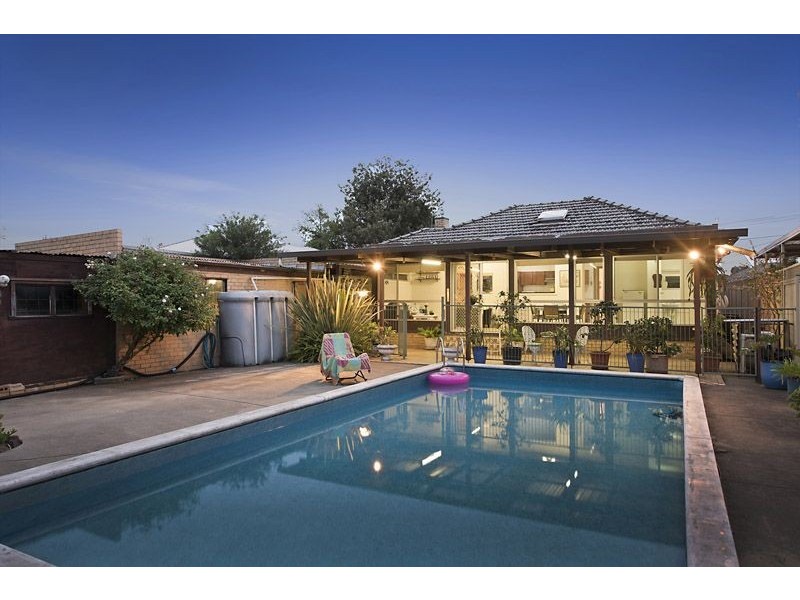 13 Patience Street, Hadfield VIC 3046