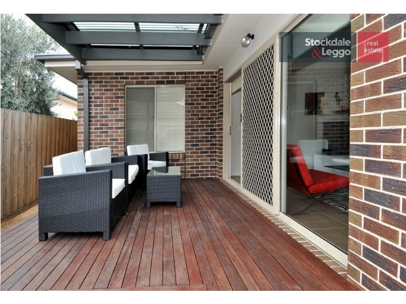 2/35 Plumpton Avenue, Glenroy VIC 3046