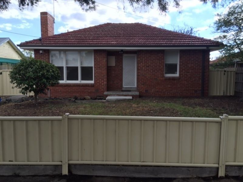 59 Leonard Avenue, Glenroy VIC 3046