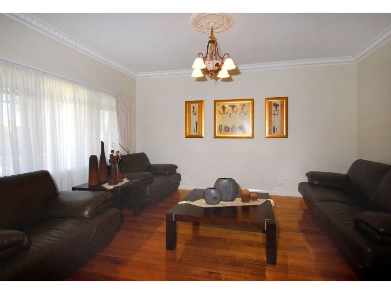 192 Hilton Street, Glenroy VIC 3046