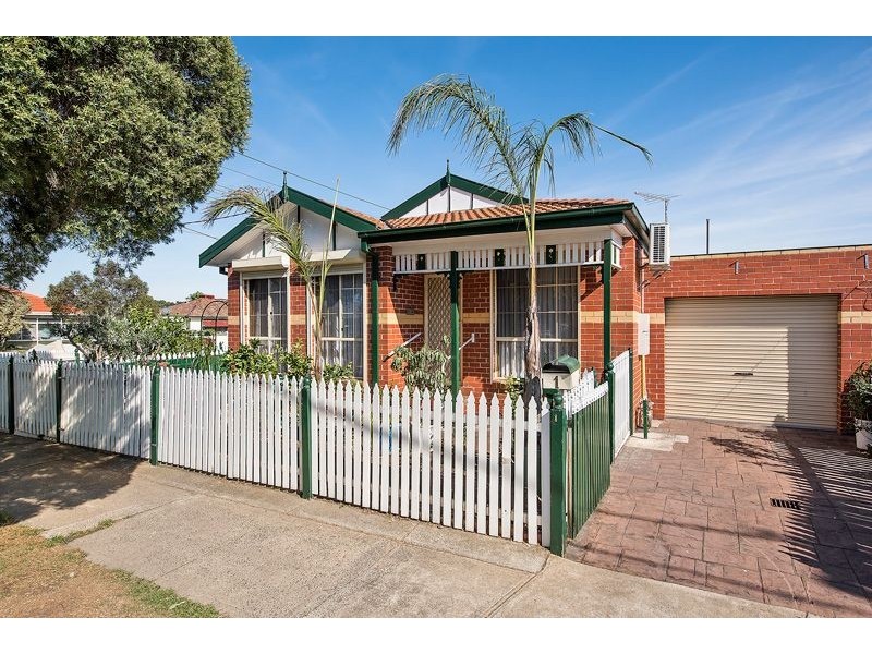 100 South Street, Hadfield VIC 3046