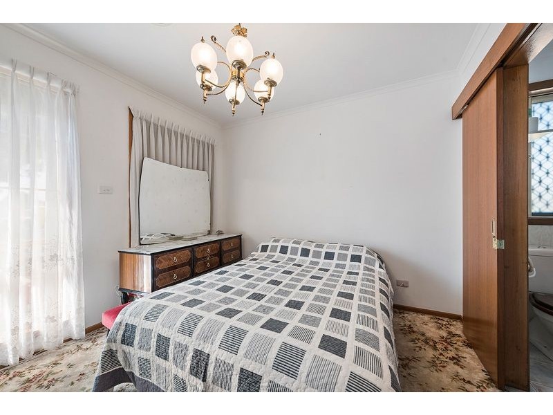 100 South Street, Hadfield VIC 3046