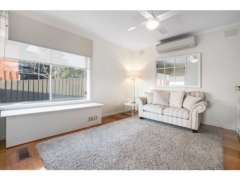 106 Outlook Drive, Glenroy VIC 3046