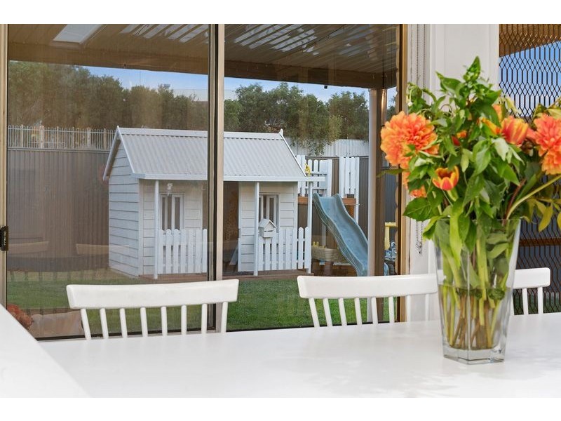 106 Outlook Drive, Glenroy VIC 3046