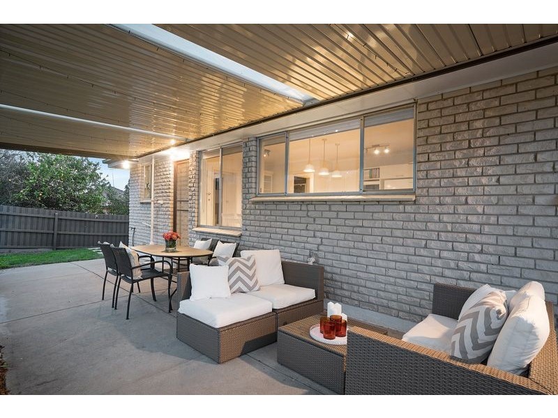 106 Outlook Drive, Glenroy VIC 3046