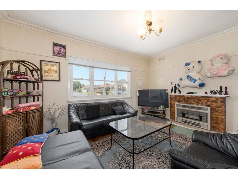 151 Hilton Street, Glenroy VIC 3046