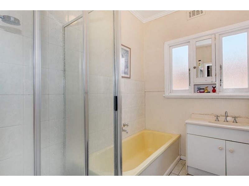 151 Hilton Street, Glenroy VIC 3046