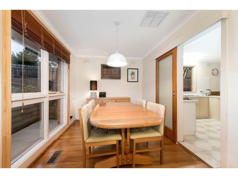 30 Valley Crescent, Glenroy VIC 3046