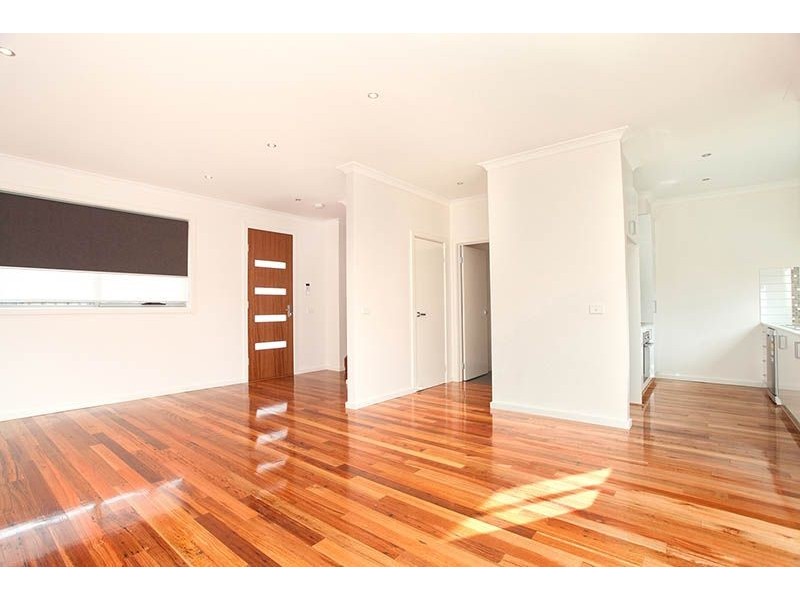 2/68 Glenroy Road, Glenroy VIC 3046