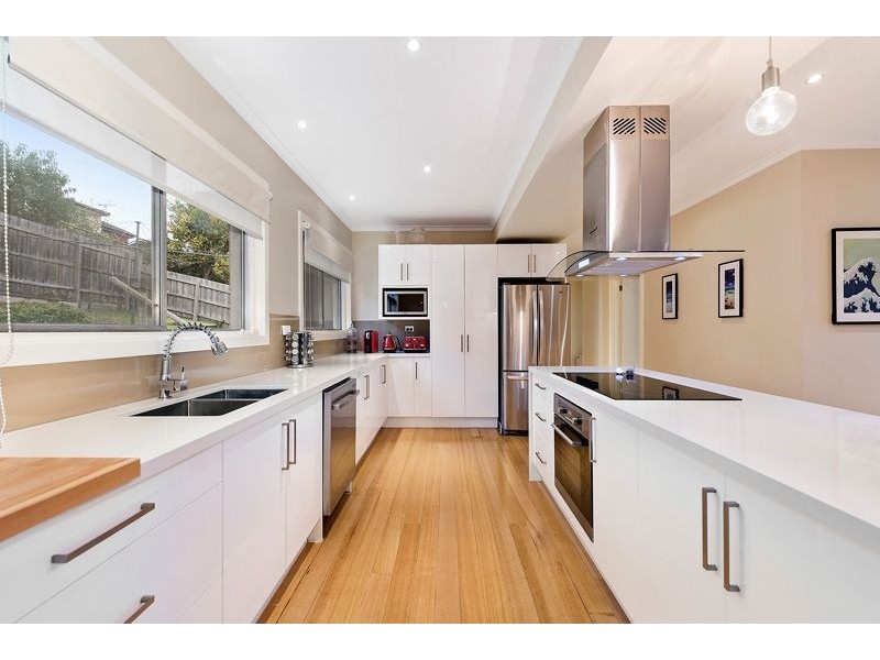 28 Centre Way, Glenroy VIC 3046