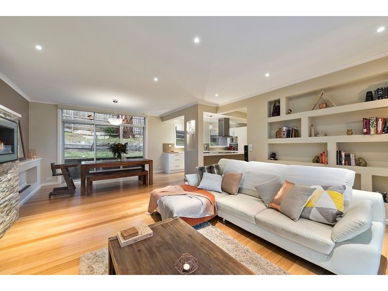 28 Centre Way, Glenroy VIC 3046
