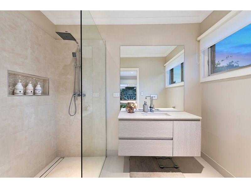 28 Centre Way, Glenroy VIC 3046