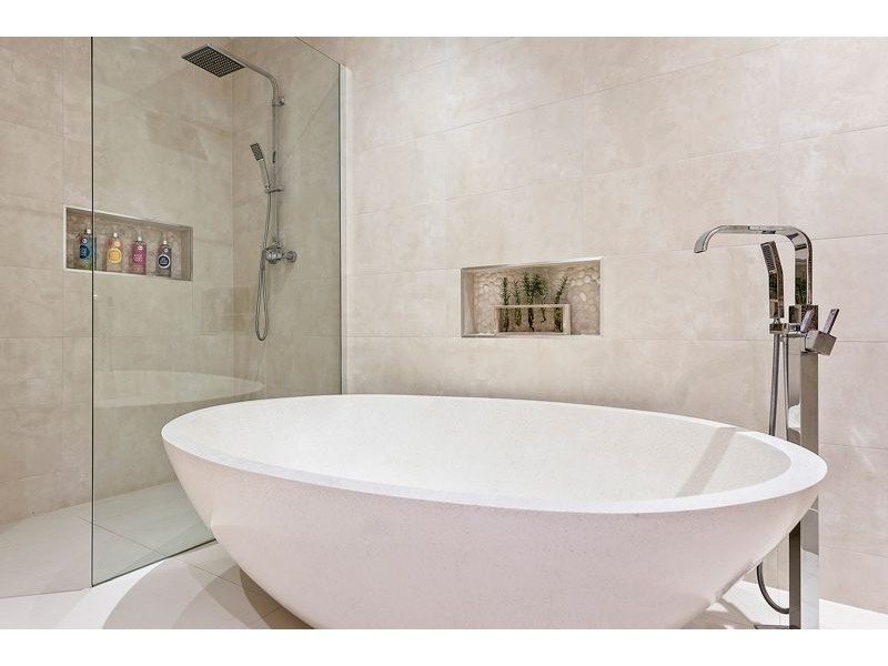 28 Centre Way, Glenroy VIC 3046