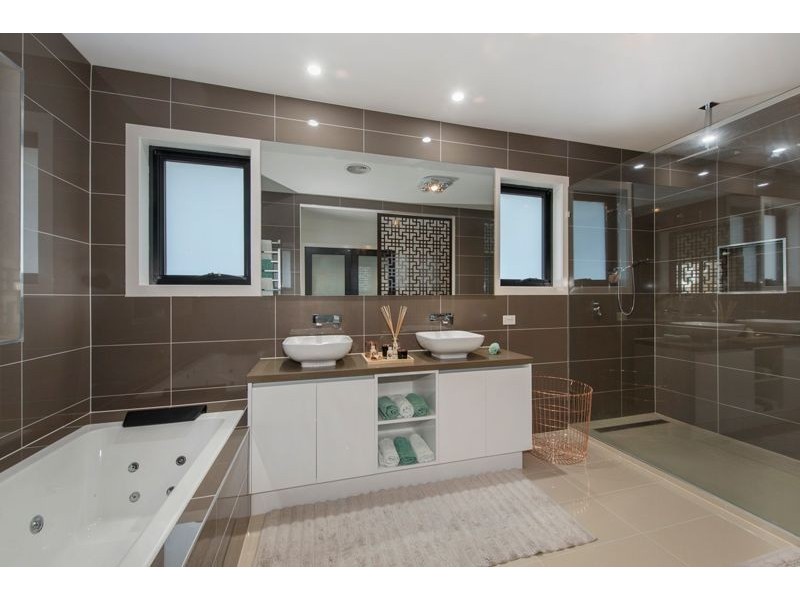 13 Brockley Road, Fawkner VIC 3060