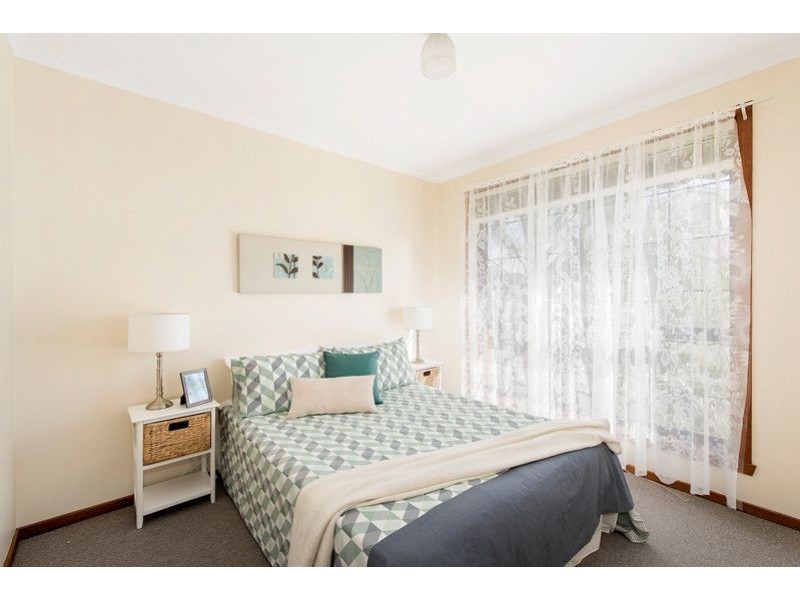 2/105 Glenroy Road, Glenroy VIC 3046
